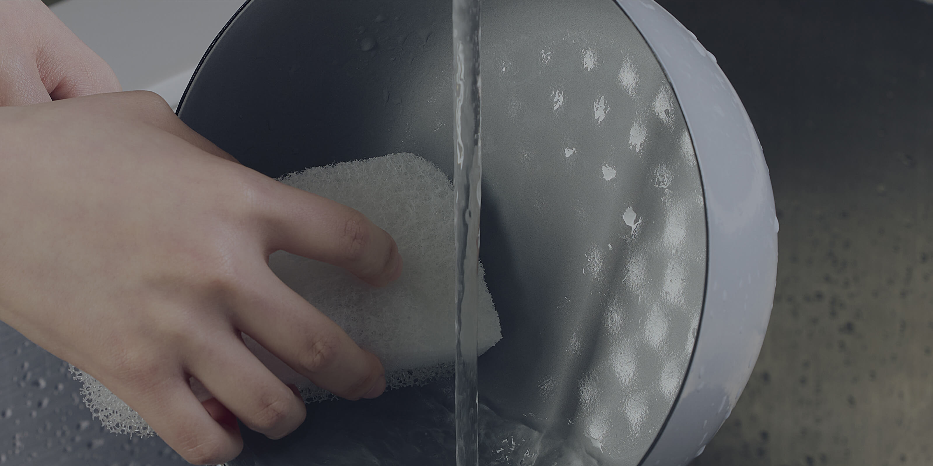 technology_main_visual