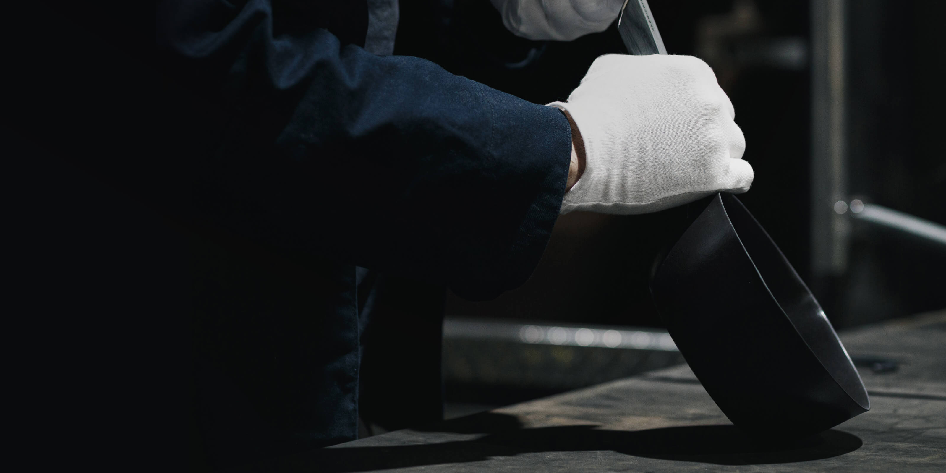 features_main_visual