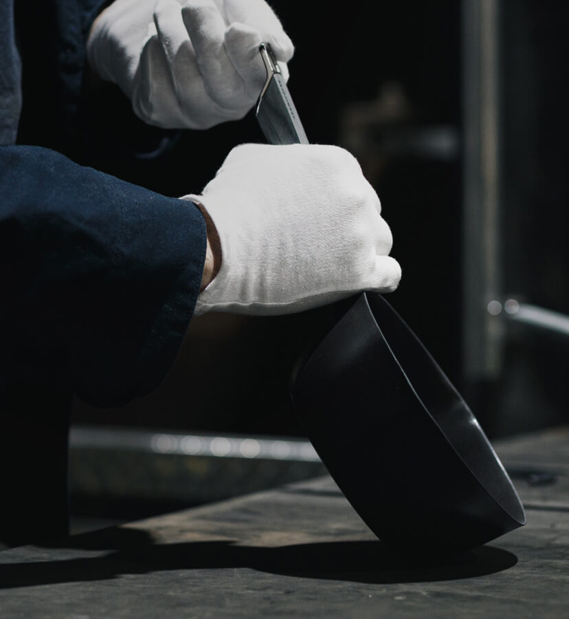 features_main_visual